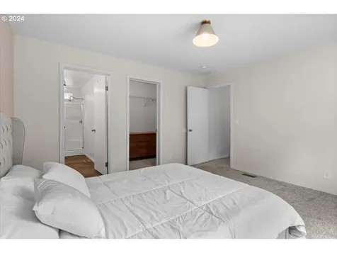 20 E Yates Road Alsea OR 97324