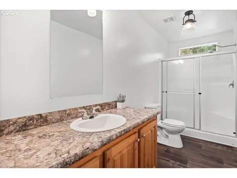 20 E Yates Road Alsea OR 97324
