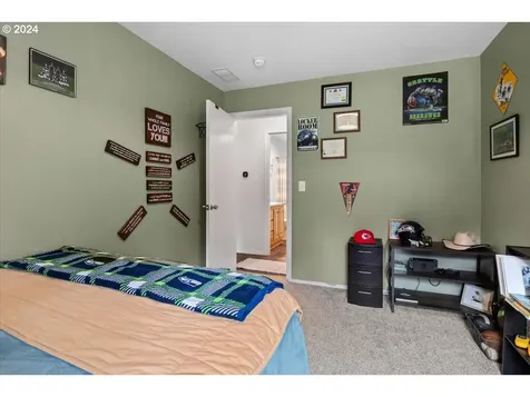 20 E Yates Road Alsea OR 97324