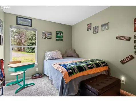 20 E Yates Road Alsea OR 97324