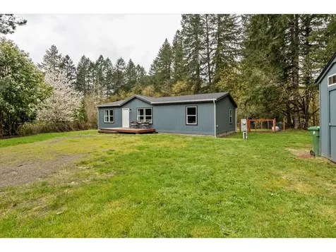 20 E Yates Road Alsea OR 97324