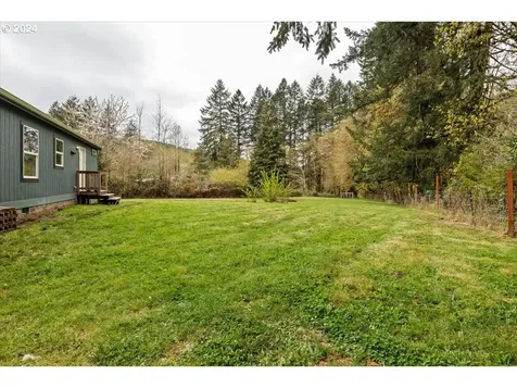 20 E Yates Road Alsea OR 97324