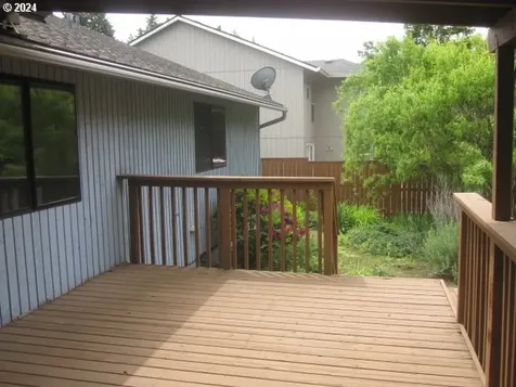 20695 Sw Sunde Court Tualatin OR 97062