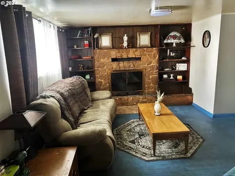 456 Spring Garden Avenue Baker City OR 97814