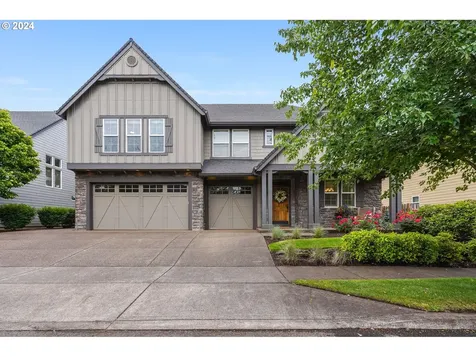 1582 S Redwood Street Canby OR 97013