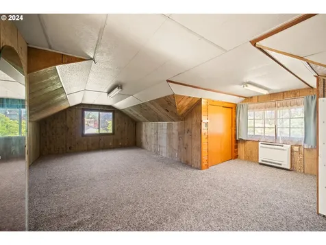 7433 N Leonard Street Portland OR 97203