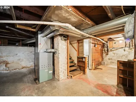 7433 N Leonard Street Portland OR 97203