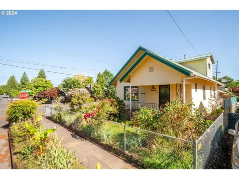 7433 N Leonard Street Portland OR 97203