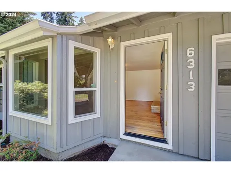 6313 Ne 109th Street Vancouver WA 98686