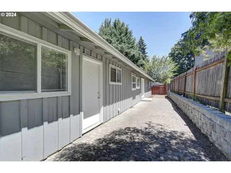 6313 Ne 109th Street Vancouver WA 98686