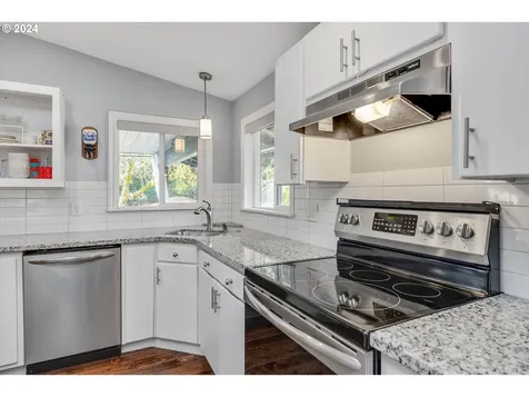 21875 S Foothills Avenue Oregon City OR 97045