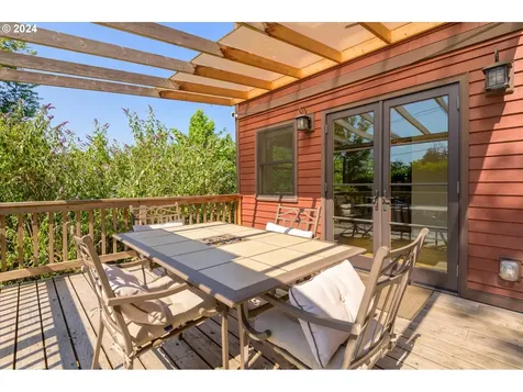 2602 Agate Street Eugene OR 97403
