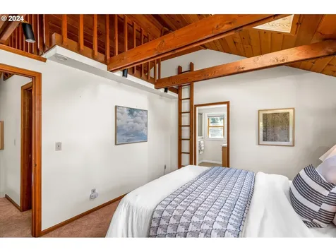 2602 Agate Street Eugene OR 97403