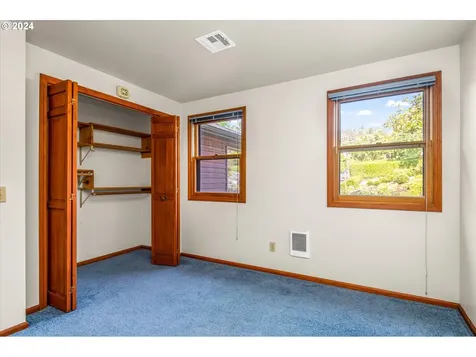 2602 Agate Street Eugene OR 97403