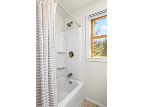 2602 Agate Street Eugene OR 97403