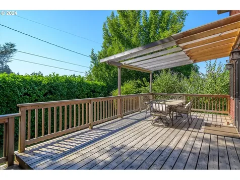 2602 Agate Street Eugene OR 97403