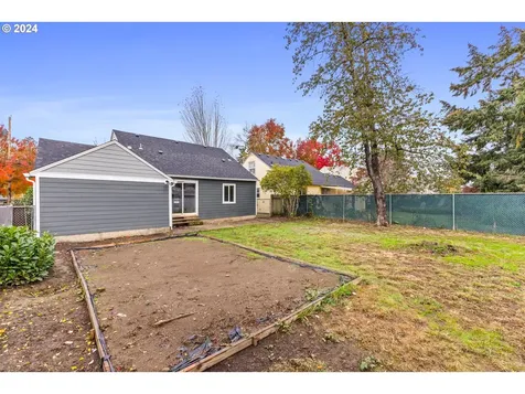 1770 Yew Street SE Salem OR 97302