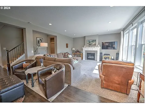 4109 Ne 132nd Circle Vancouver WA 98686