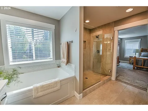 4109 Ne 132nd Circle Vancouver WA 98686