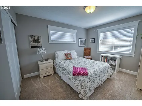 4109 Ne 132nd Circle Vancouver WA 98686
