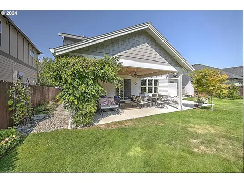 4109 Ne 132nd Circle Vancouver WA 98686