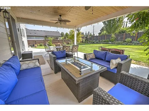 4109 Ne 132nd Circle Vancouver WA 98686