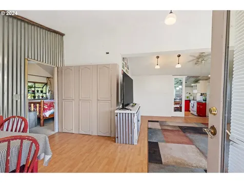 38541 Highway 30 Astoria OR 97103