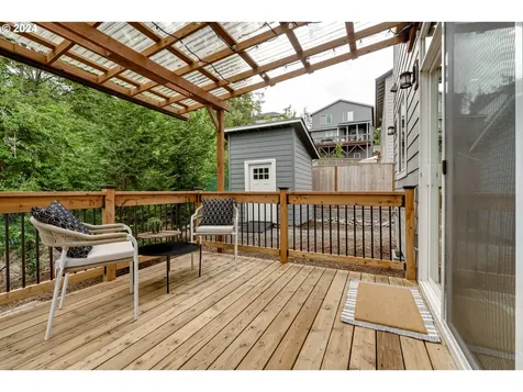 2560 Fieldcress Road Eugene OR 97403