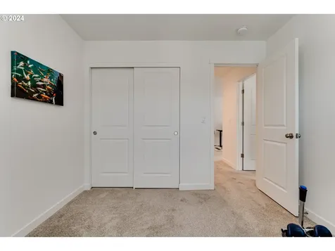 2560 Fieldcress Road Eugene OR 97403