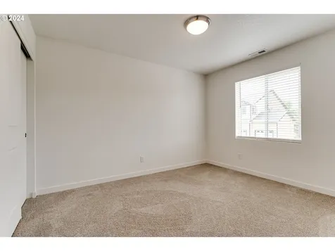 2560 Fieldcress Road Eugene OR 97403
