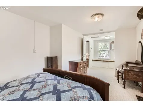 233 Se 126th Avenue Portland OR 97233