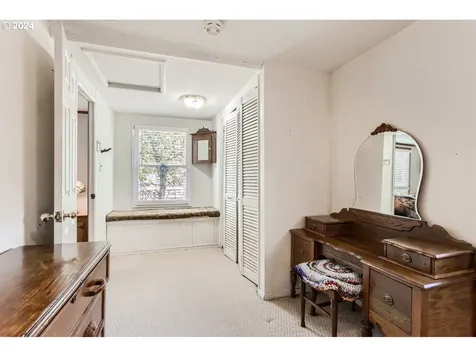 233 Se 126th Avenue Portland OR 97233