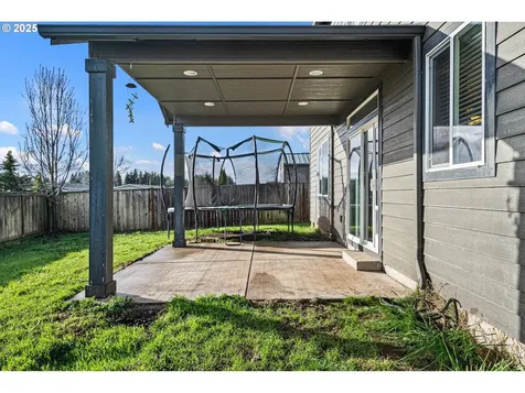 1157 Ambrosia Avenue Junction City OR 97448