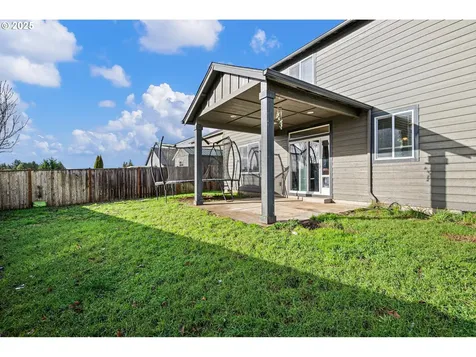 1157 Ambrosia Avenue Junction City OR 97448