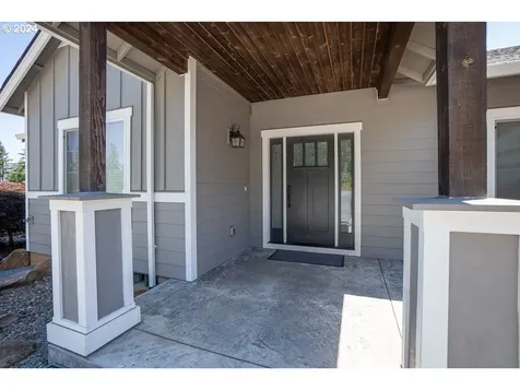14140 S Spangler Road Oregon City OR 97045