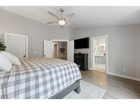 15741 Se Upman Way Damascus OR 97089