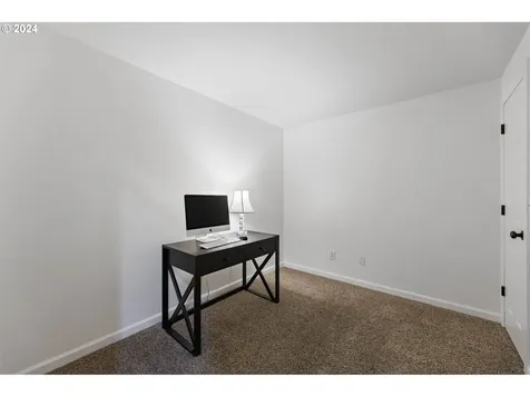 15741 Se Upman Way Damascus OR 97089