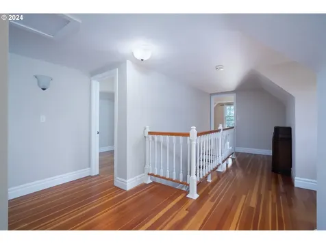 313 W Chapman Avenue Roseburg OR 97470