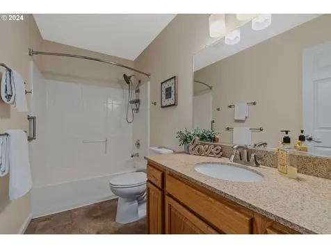 16508 Ne 12th Street Vancouver WA 98684