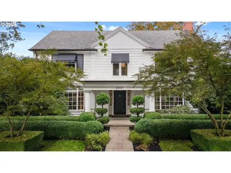 2005 Sw Clifton Street Portland OR 97201
