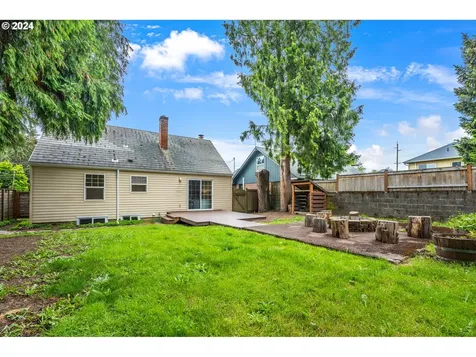 4215 Se Woodward Street Portland OR 97206