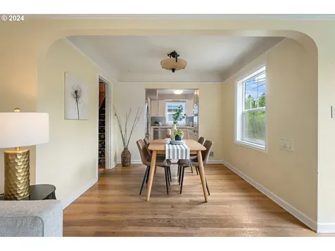4215 Se Woodward Street Portland OR 97206