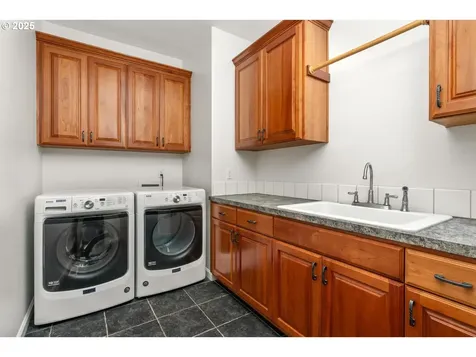 377 NW 114th Avenue Portland OR 97229