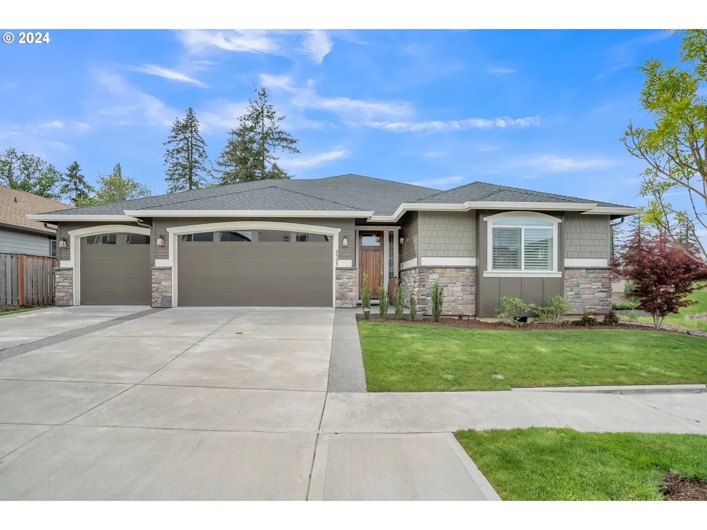 2303 S Taverner Court Ridgefield WA 98642