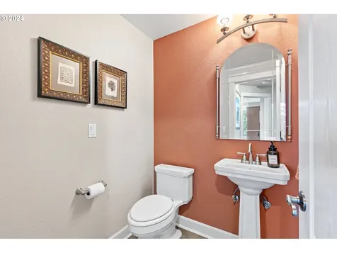 3321 Bentley Avenue Eugene OR 97405