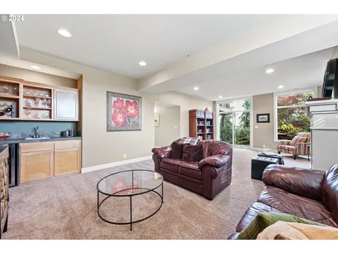 3321 Bentley Avenue Eugene OR 97405