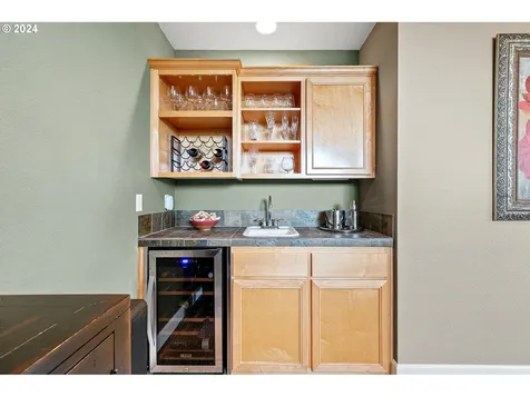 3321 Bentley Avenue Eugene OR 97405