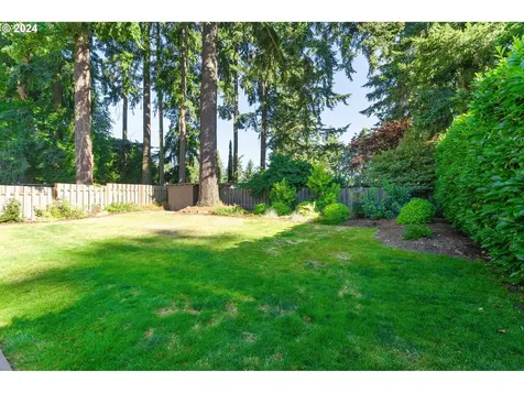 10019 Ne Skidmore Street Portland OR 97220
