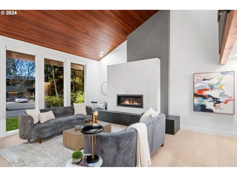 16878 Canyon Drive Lake Oswego OR 97034