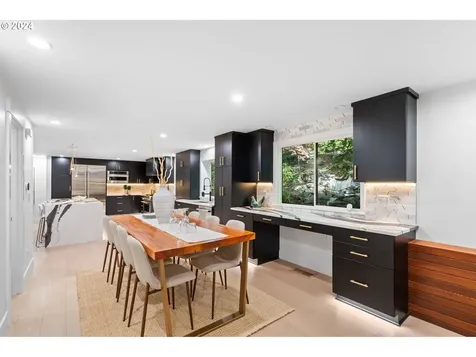 16878 Canyon Drive Lake Oswego OR 97034